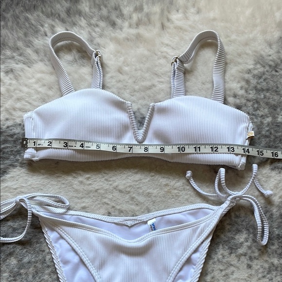 La Vie en Rose White Ribbed Bikini Set - Picture 4 of 16